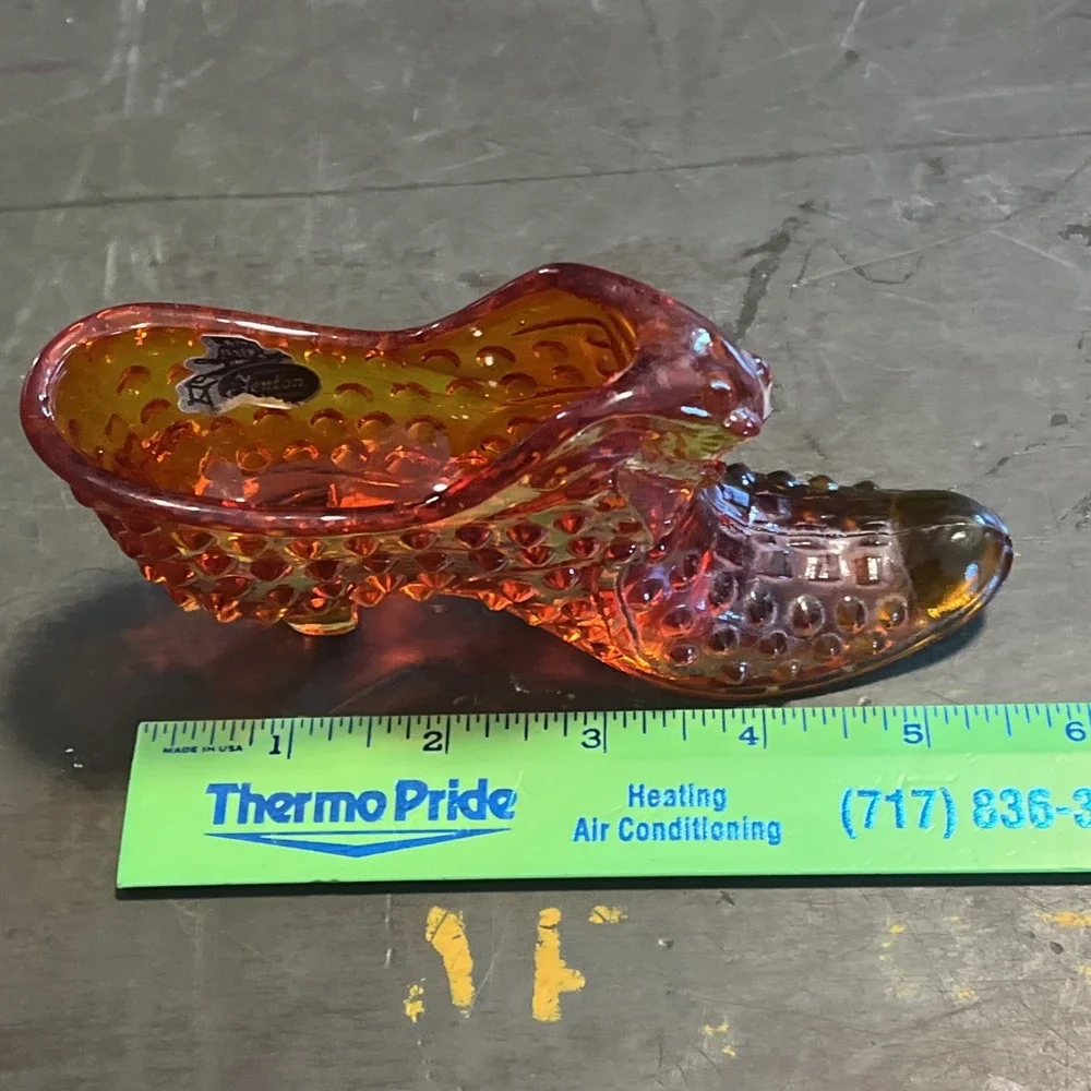 FENTON ART GLASS HOBNAIL AMBERINA SHOE SLIPPER WITH PANTHER/CAT 3